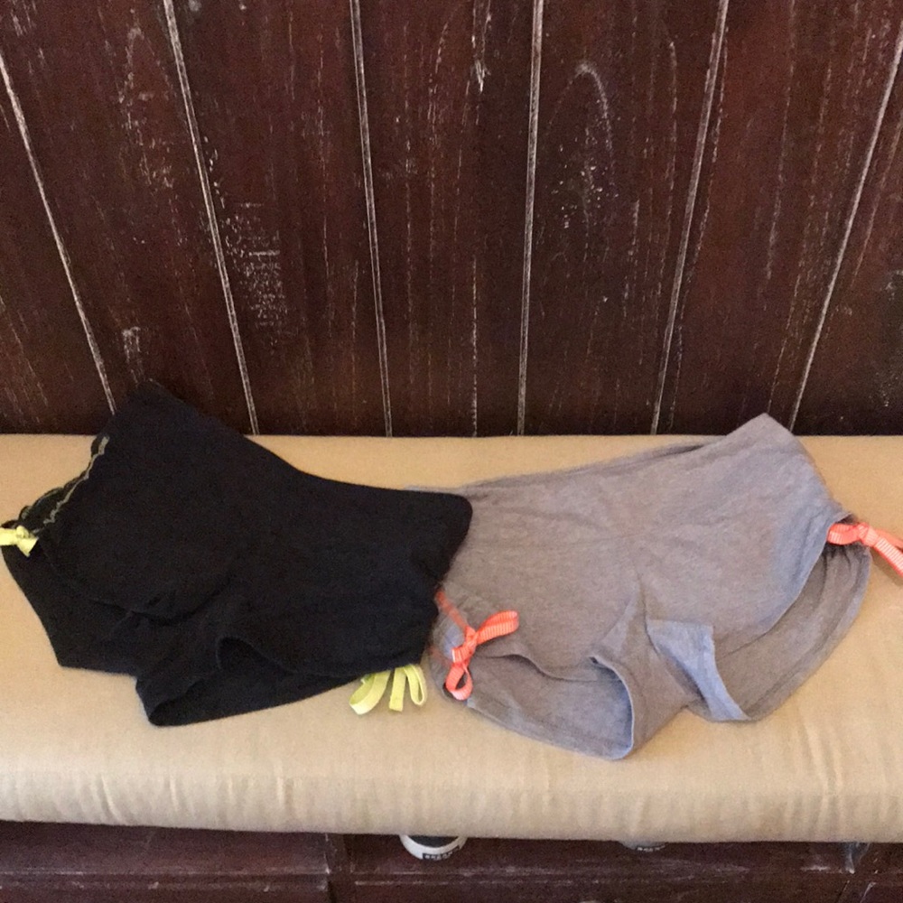 2 Pairs of Yoga Shorts (bundle)